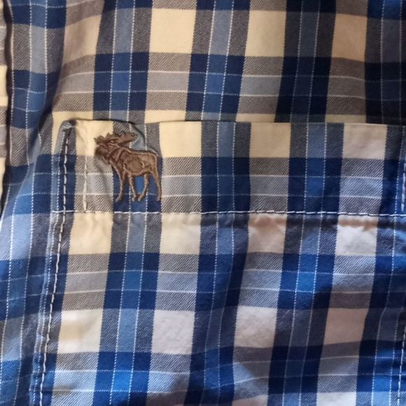 Abercrombie & Fitch long sleeve button down size S. - Picture 7 of 11